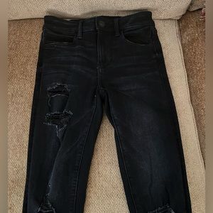 American eagle black ripped skinny jeans